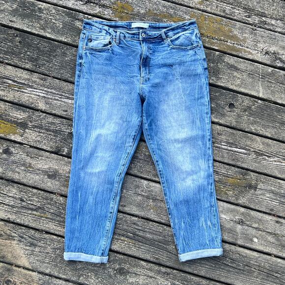 Kancan High Rise Mom Jeans 13/30 Acid Wash Blue KC7829D Rolled Hem EUC - Picture 1 of 9